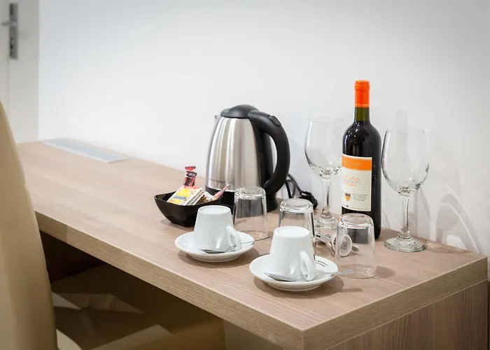 Pensión Cheri Luxury 3*