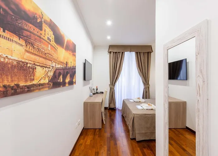 Pensión Cheri Luxury 3*