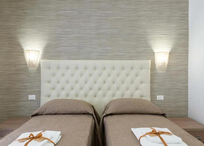 Cheri Luxury Pensión Roma